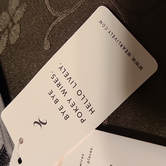 NWT ALL YOU LIVELY, no wire, padded covertable strap bra, gray / black - Picture 13 of 15